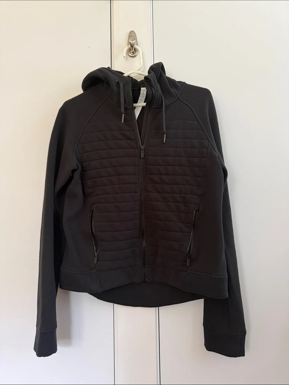 Black Lululemon hoodie